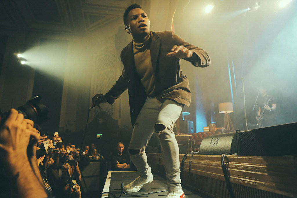 Gallant-IslingtonAssemblyHall-London-SaraAmroussiGilissen-12122016-19.jpg