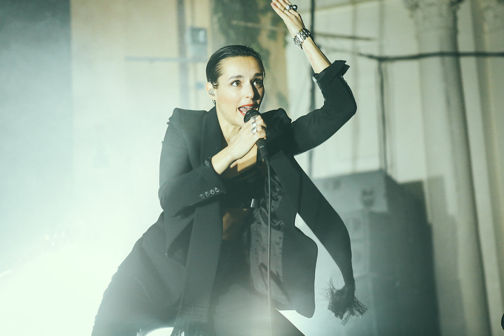 Savages-BrixtonAcademy-251116-SaraAmroussiGilissen-4.jpg