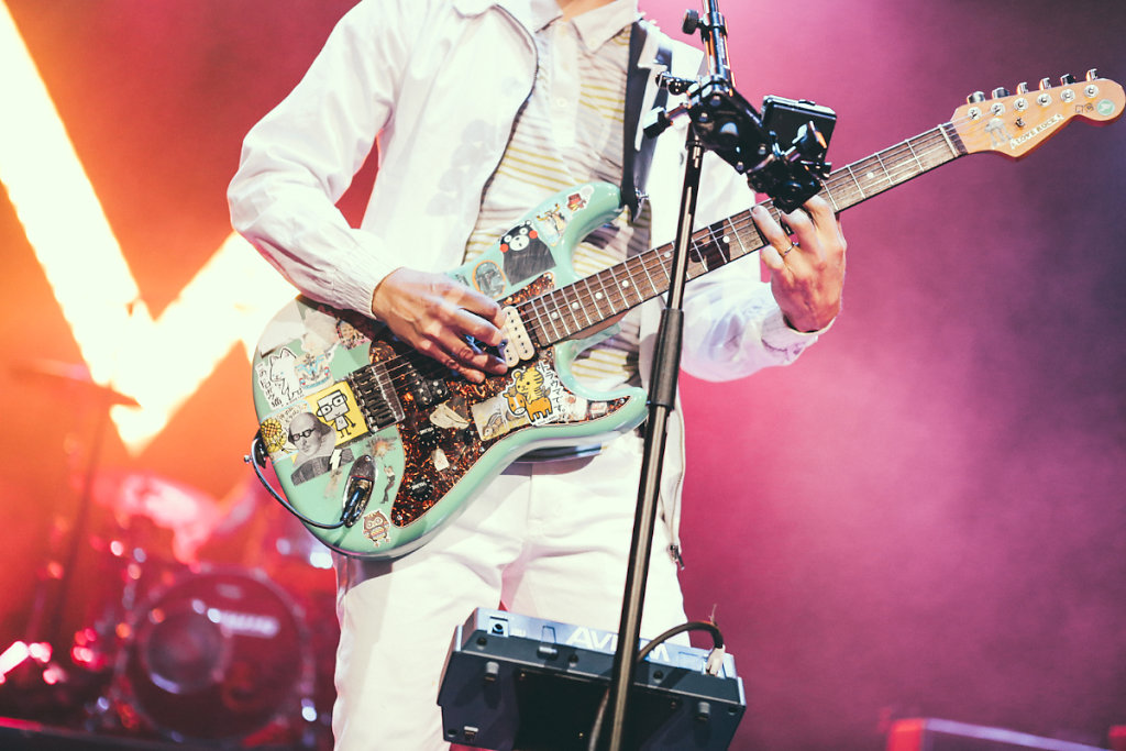 Weezer-BrixtonAcademy-London-050416-SaraAmroussiGilissen-2.jpg