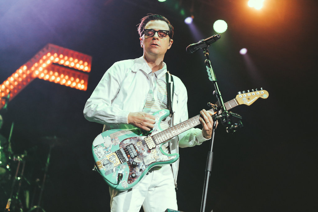 Weezer-BrixtonAcademy-London-050416-SaraAmroussiGilissen-6.jpg