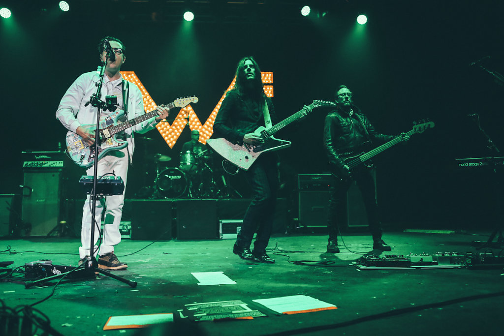 Weezer-BrixtonAcademy-London-050416-SaraAmroussiGilissen-8.jpg