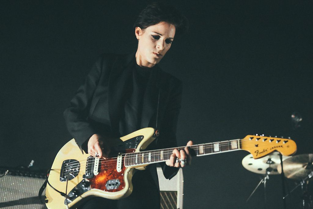 Savages-Roundhouse-London-170316-SaraAmroussiGilissen11.jpg