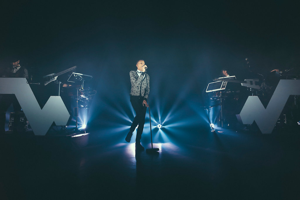 Stromae-EventimApollo-London-091214-SaraAmroussiGilissen-3.jpg