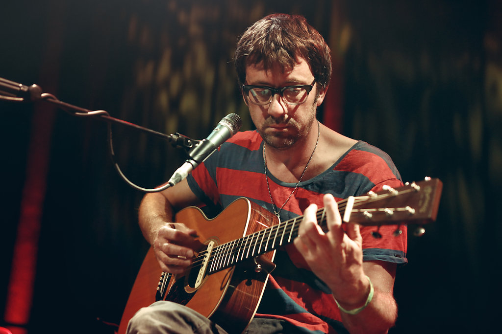 GrahamCoxon-Roundhouse-020814-SaraAmroussiGilissen-1.jpg