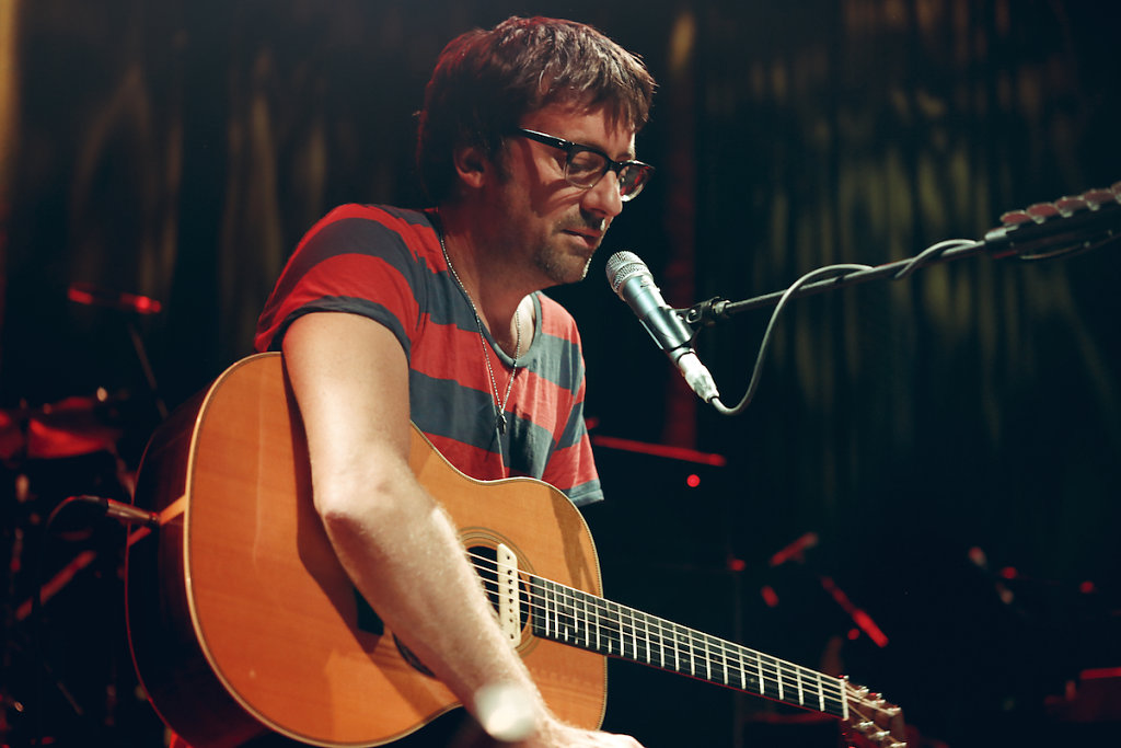 GrahamCoxon-Roundhouse-020814-SaraAmroussiGilissen-7.jpg