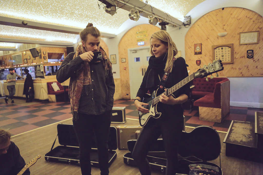 AmberArcades-MothClub-201016-SaraAmroussiGilissen4.jpg