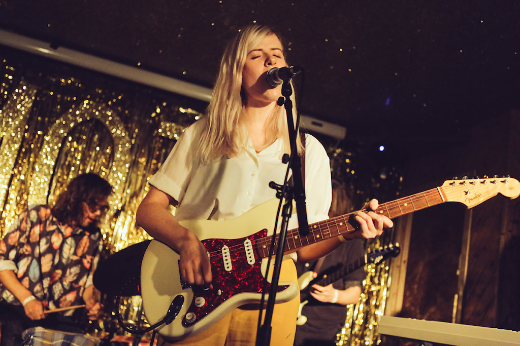 AmberArcades-MothClub-201016-SaraAmroussiGilissen21.jpg