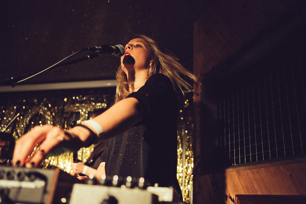 AmberArcades-MothClub-201016-SaraAmroussiGilissen22.jpg