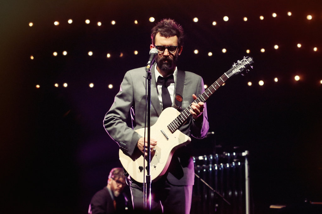 Eels-RoyalAlbertHall-300614-SaraAmroussiGilissen-9.jpg