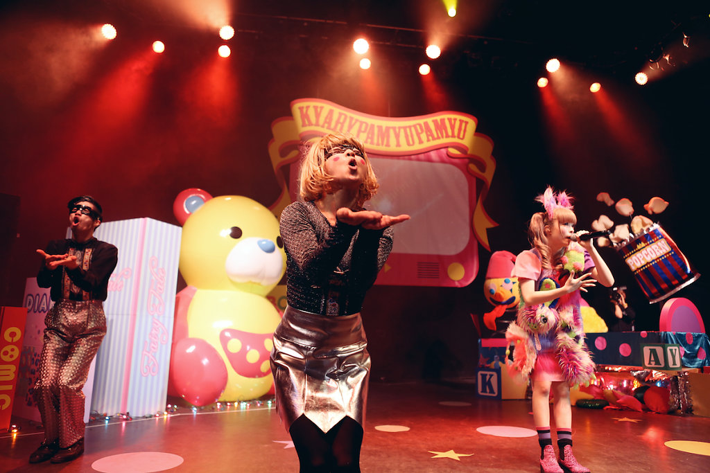 KyaryPamyuPamyu-ShepherdsBushEmpire-290414-SaraAmroussiGilissen-6.jpg