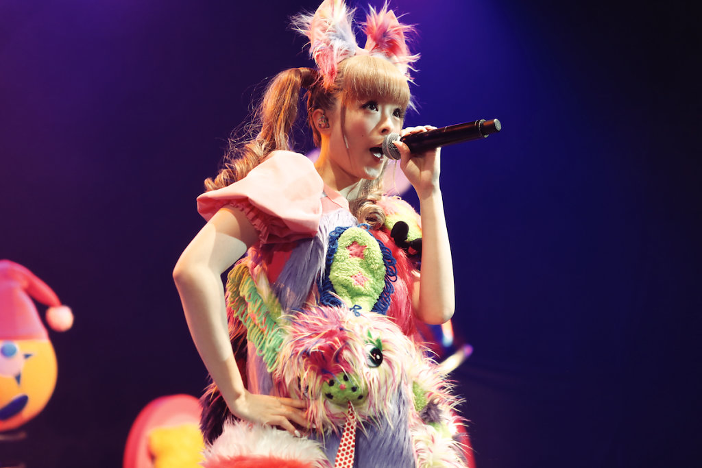 KyaryPamyuPamyu-ShepherdsBushEmpire-290414-SaraAmroussiGilissen-7.jpg