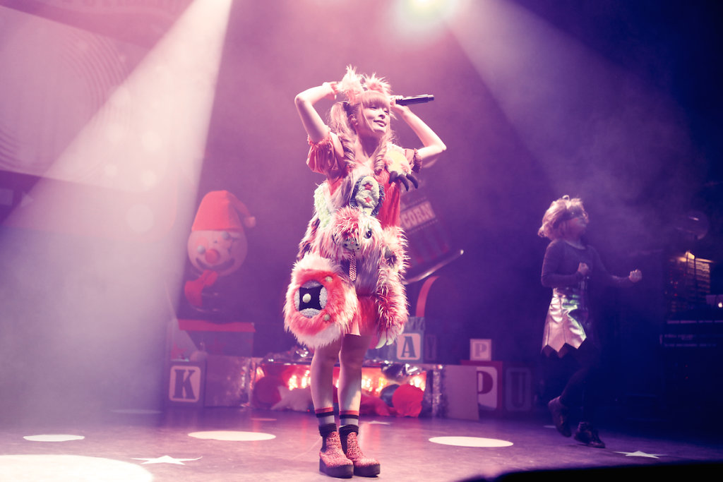 KyaryPamyuPamyu-ShepherdsBushEmpire-290414-SaraAmroussiGilissen-9.jpg